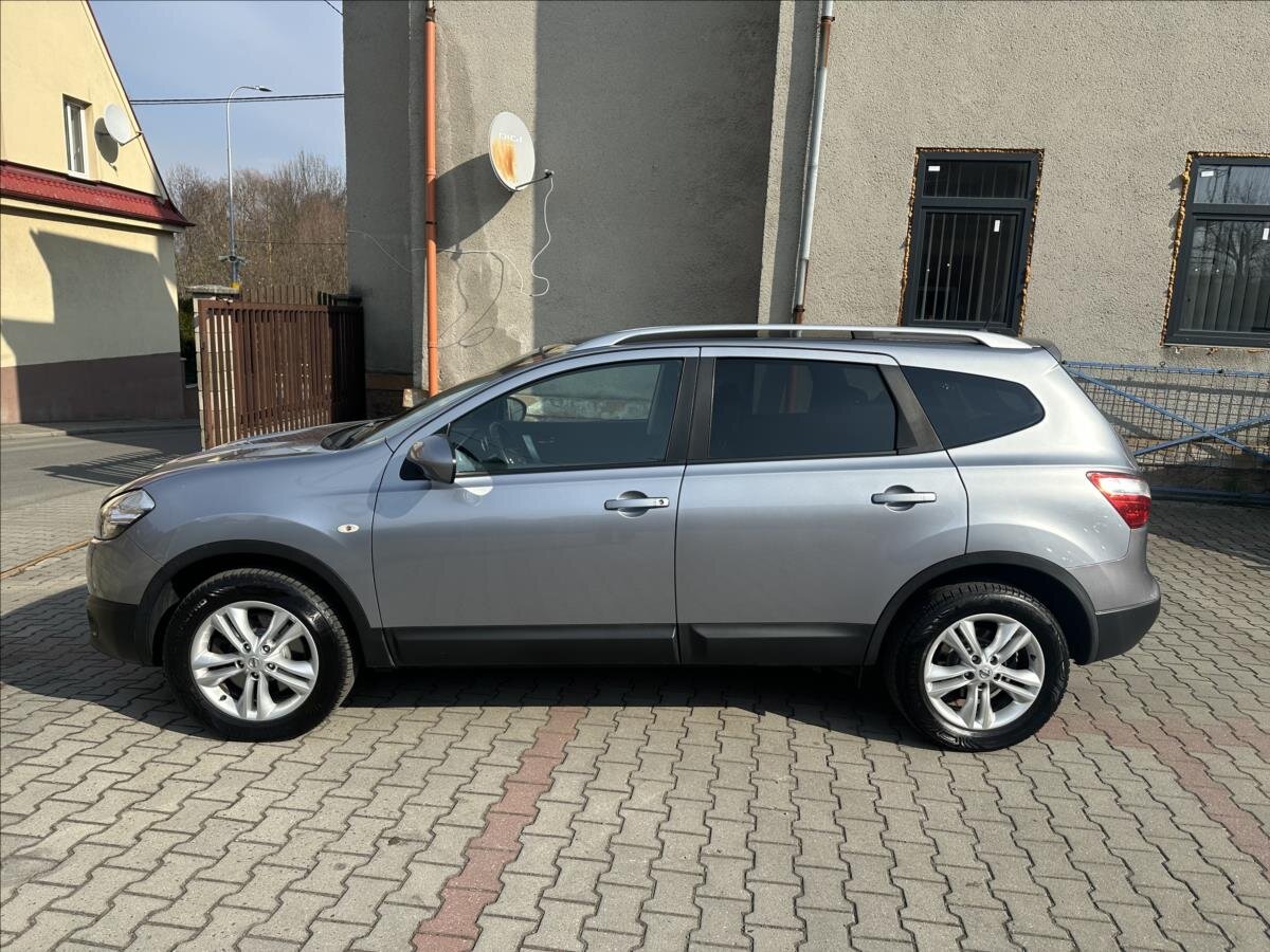 Nissan Qashqai Hatchback 2,0 l 104 kw