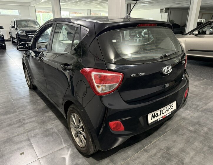 Hyundai i10 Hatchback 1,2 l 64 kw