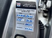 Mitsubishi Carisma 16