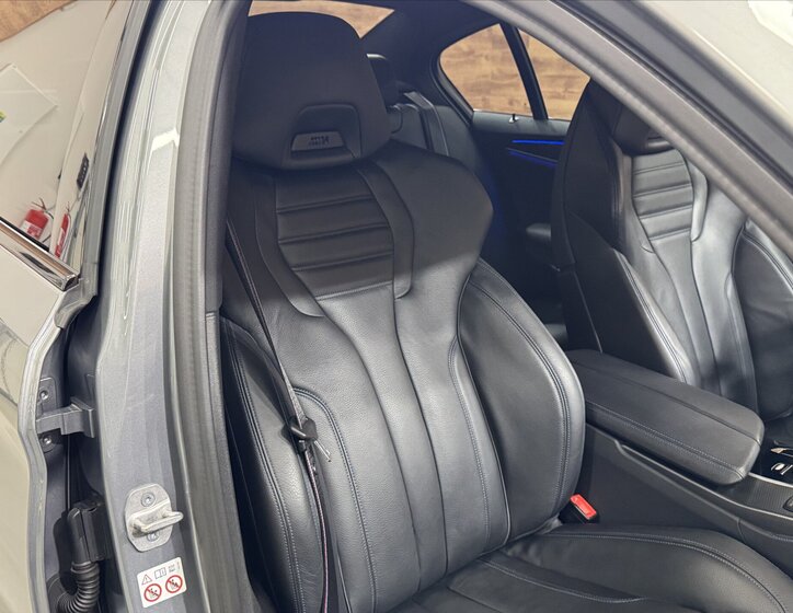 BMW Řada 5 Sedan / Limuzína 4,4 l 390 kw