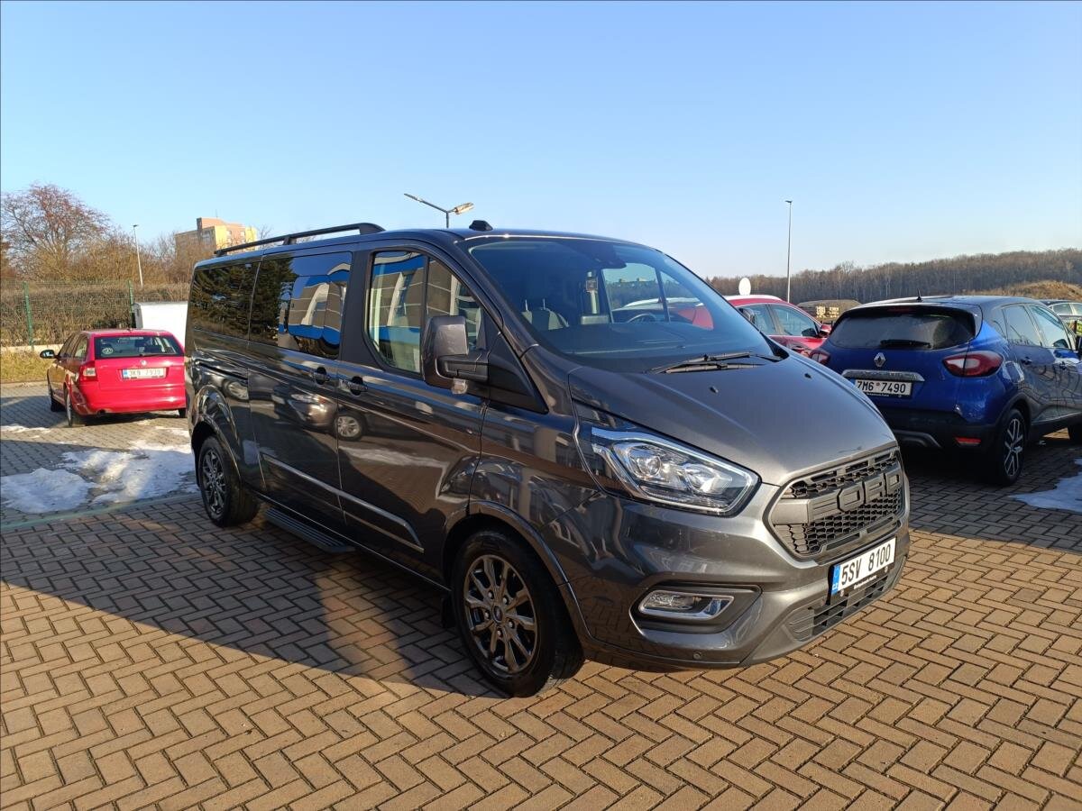 Ford Tourneo Custom MPV 2,0 l 110 kw