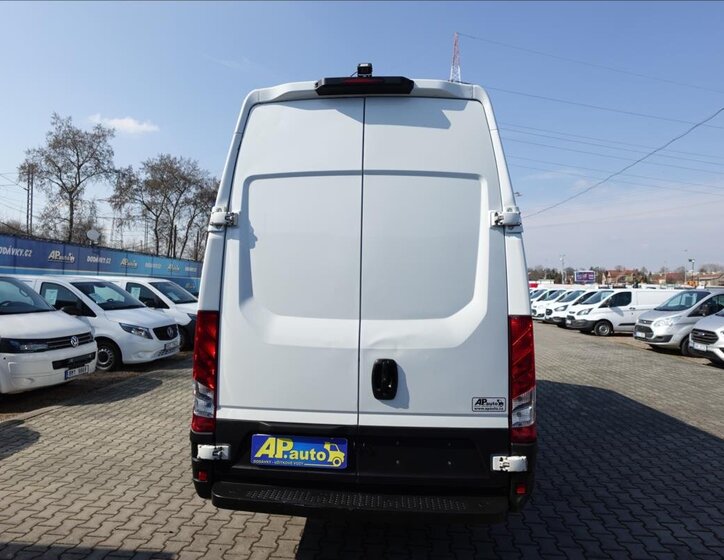Iveco Daily Ostatní 2,3 l 100 kw