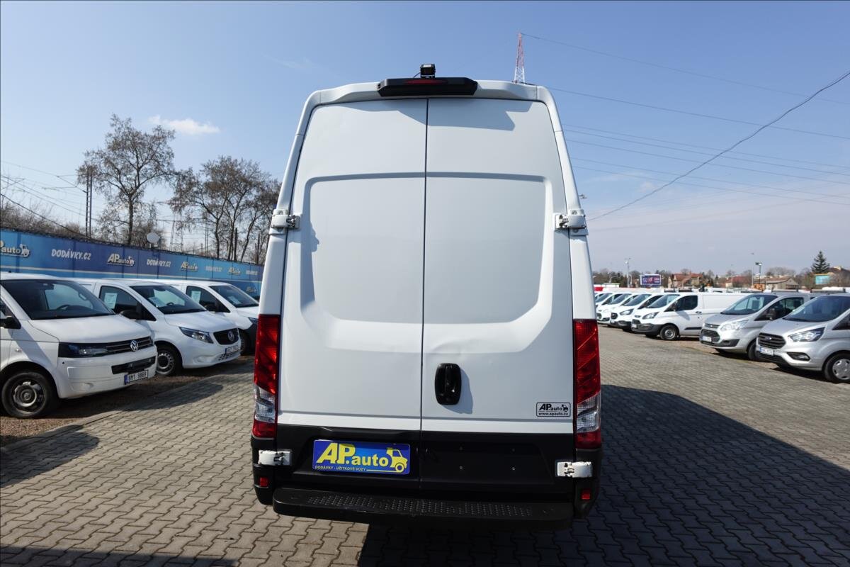 Iveco Daily Ostatní 2,3 l 100 kw