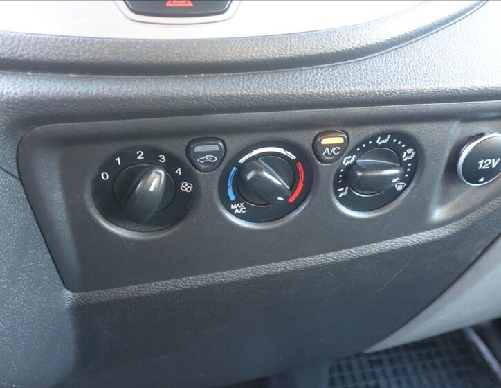 Ford Transit Ostatní 2,0 l 77 kw