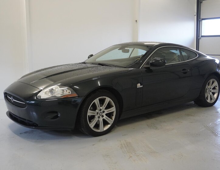 Jaguar XK8 Ostatní 4,2 l 219 kw