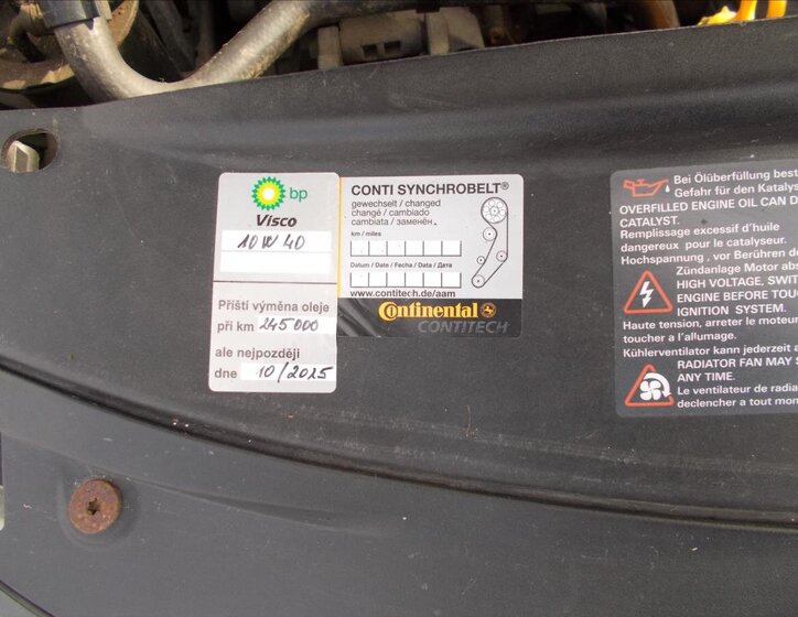 Volkswagen Caddy Ostatní 2,0 l 51 kw