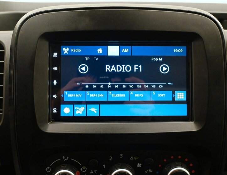 Renault Trafic Skříň 2,0 l 107 kw