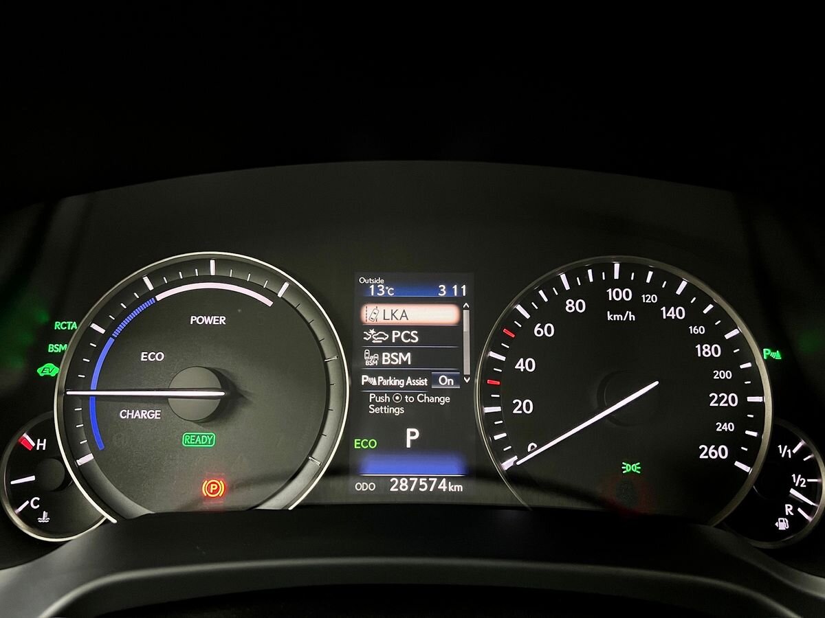 Lexus RX 450h SUV 3,5 l 193 kw