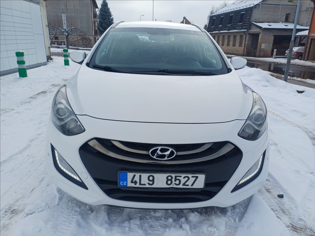 Hyundai i30 Kombi 1,6 l 81 kw