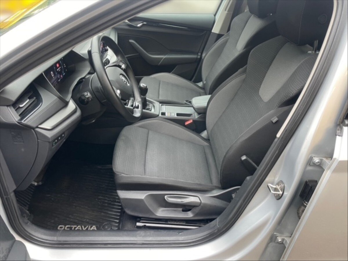 Škoda Octavia Kombi 2,0 l 85 kw