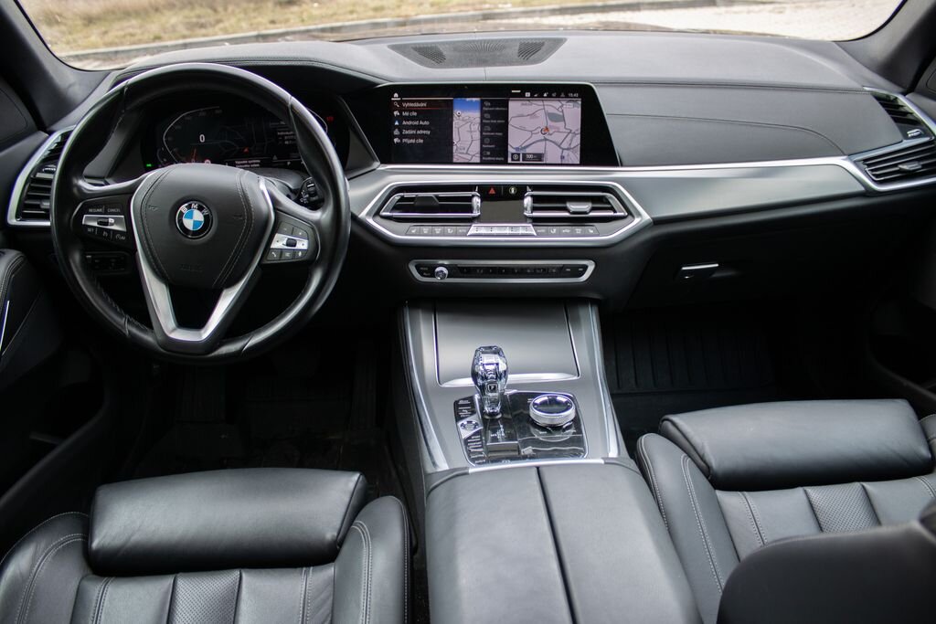 BMW X5 SUV 3,0 l 195 kw