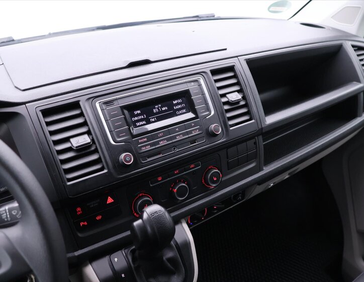 Volkswagen Transporter Kombi 2,0 l 110 kw