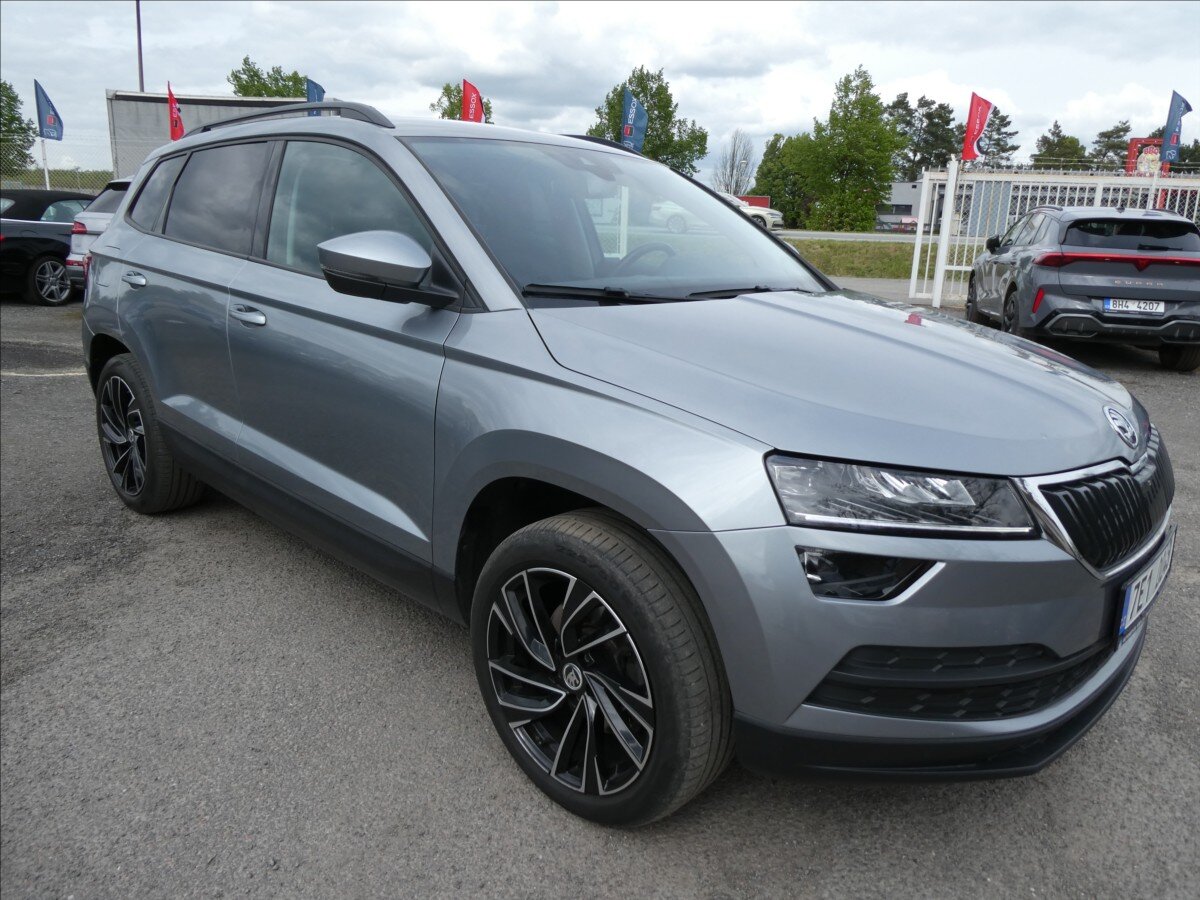 Škoda Karoq SUV / Terénní 2,0 l 110 kw