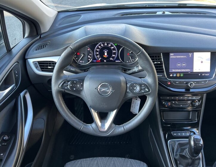 Opel Astra Kombi 1,2 l 96 kw