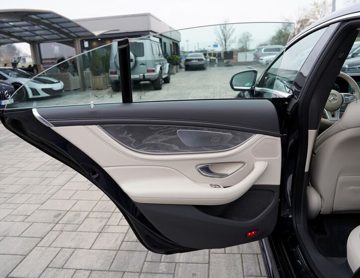 Mercedes-Benz CLS Kupé 3,0 l 270 kw