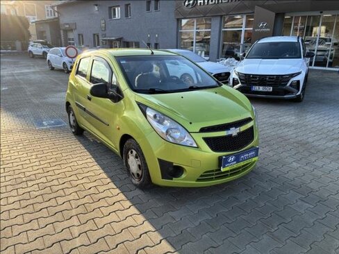 Chevrolet Spark Hatchback 995,0 50 kw