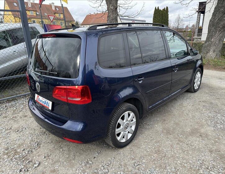 Volkswagen Touran MPV 2,0 l 103 kw