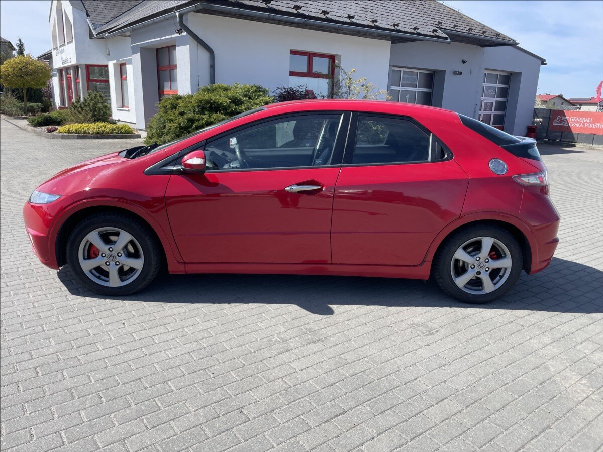 Honda Civic Hatchback 1,3 l 73 kw