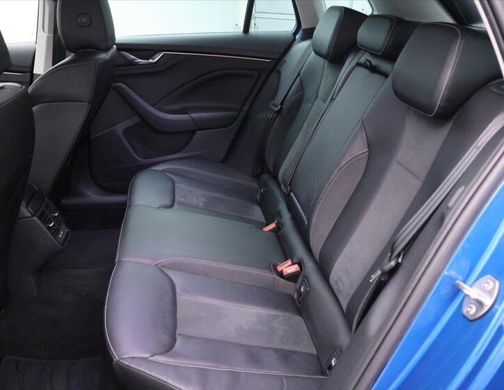 Škoda Kamiq SUV / Terénní 1,5 l 110 kw
