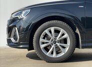 Audi Q3 SUV / Terénní 1,5 l 110 kw
