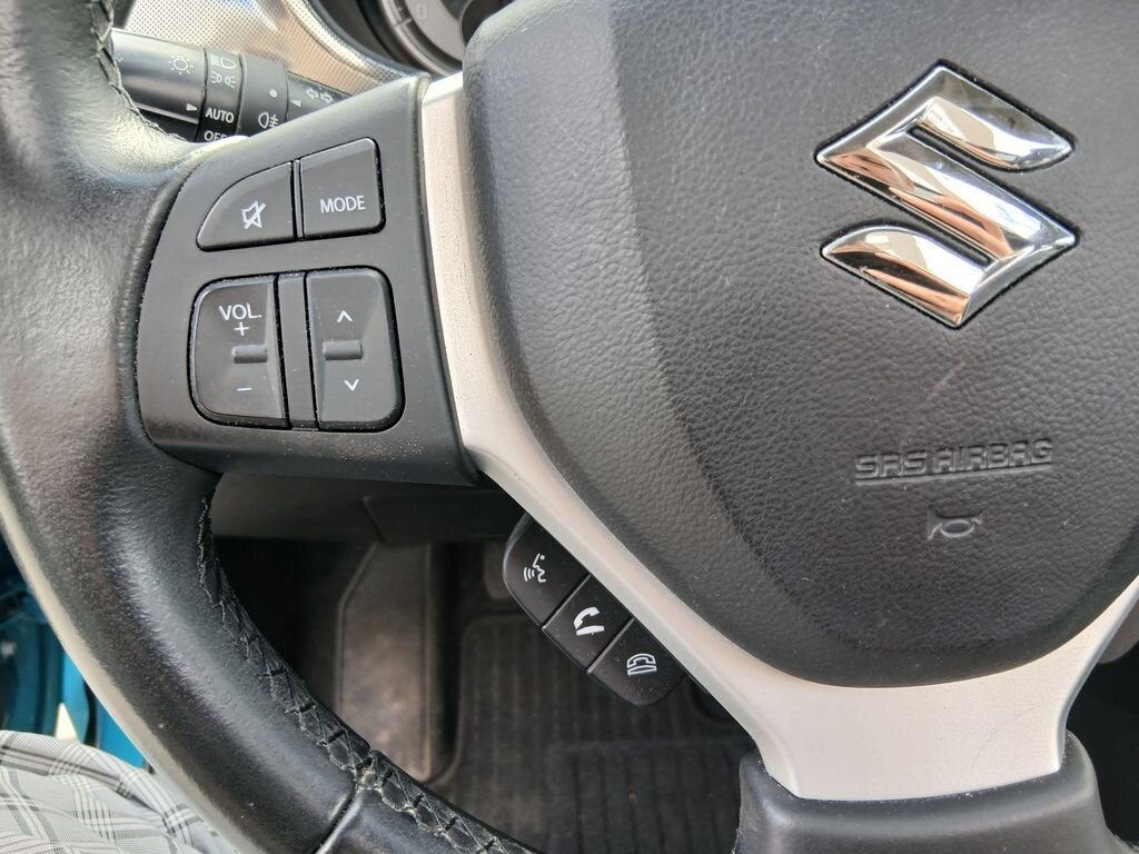Suzuki Vitara SUV / Terénní 1,4 l 95 kw