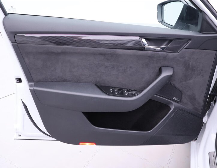 Škoda Superb Kombi 2,0 l 140 kw