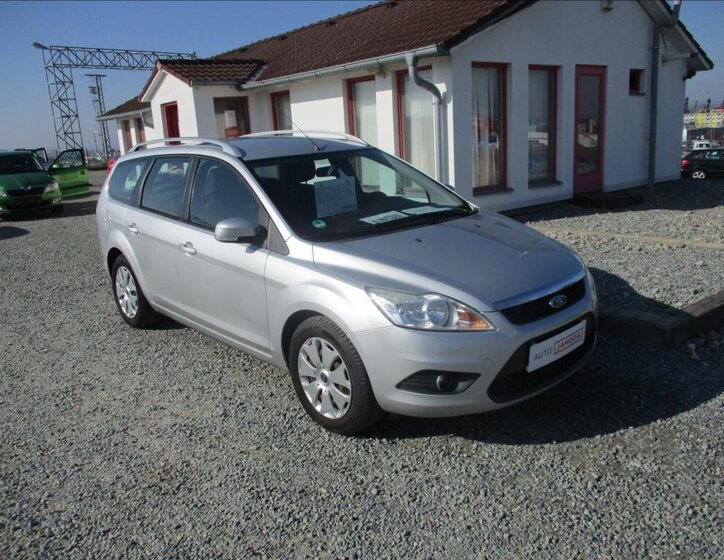 Ford Focus Kombi 1,6 l 74 kw
