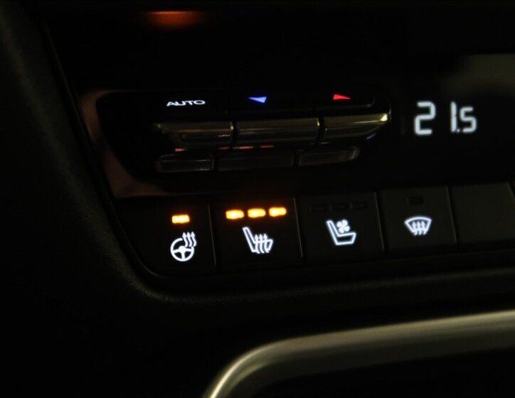 Mazda CX-60 SUV / Terénní 3,3 l 187 kw