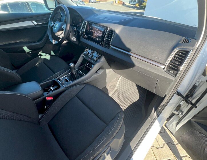 Škoda Karoq SUV / Terénní 1,5 l 110 kw