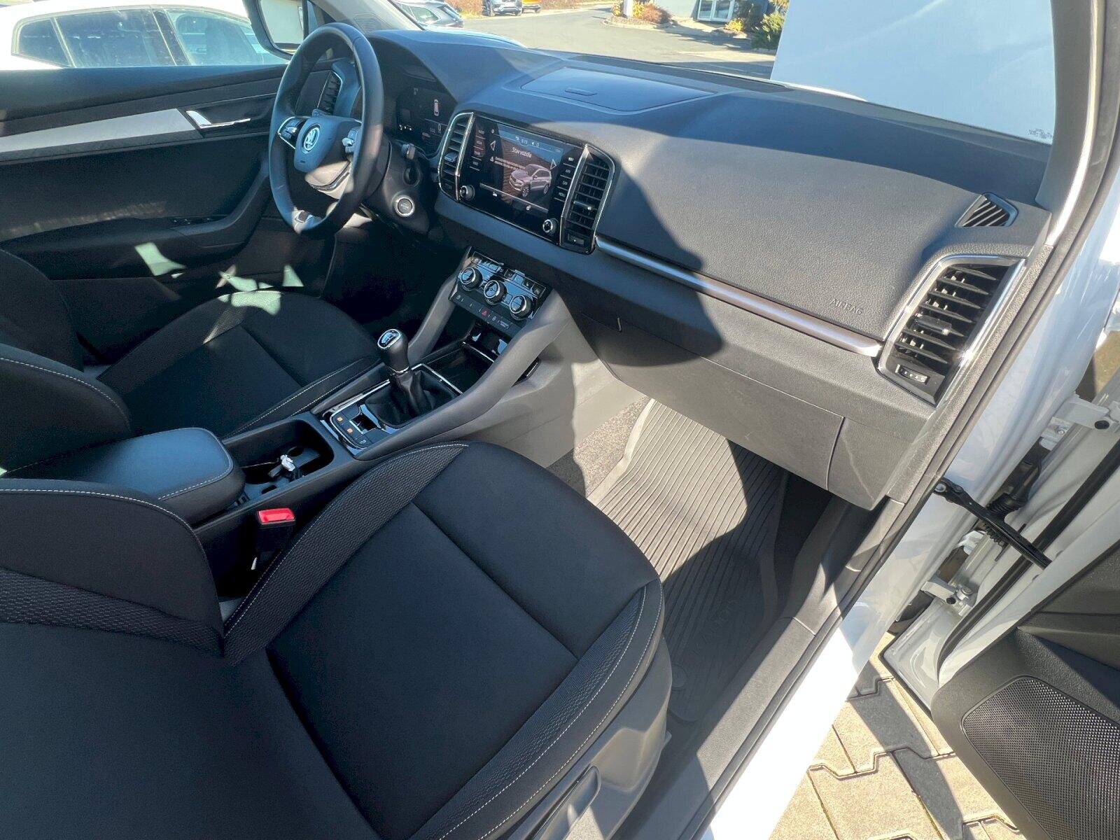 Škoda Karoq SUV / Terénní 1,5 l 110 kw