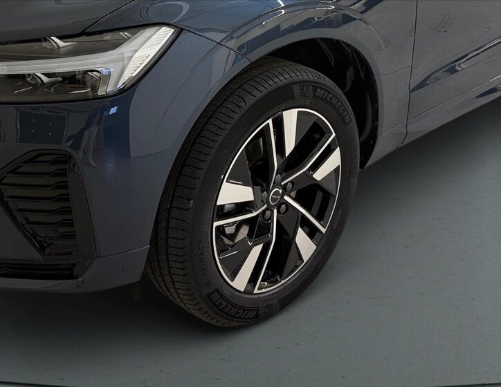 Volvo XC60 SUV / Terénní 2,0 l 184 kw