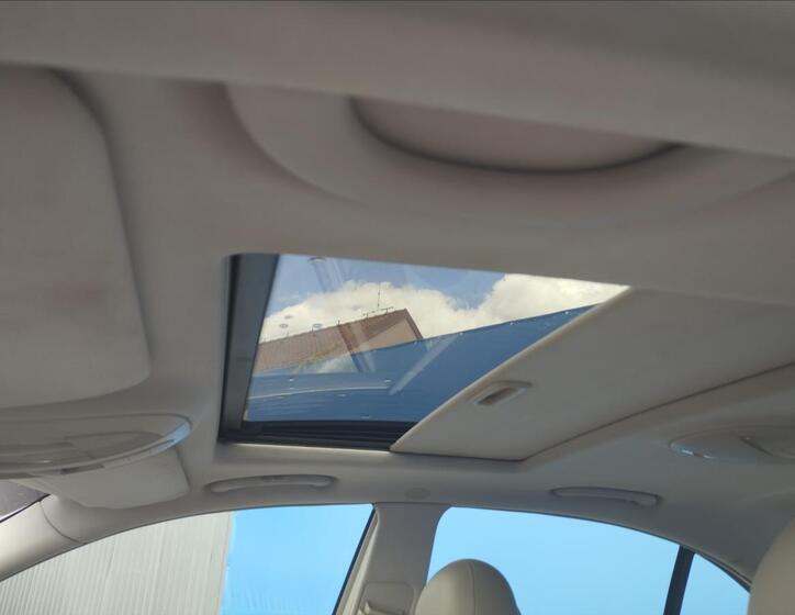 Mercedes-Benz Třídy E 19