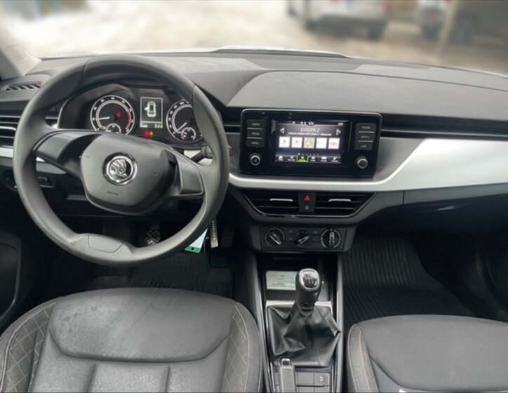 Škoda Kamiq SUV 999,0 70 kw