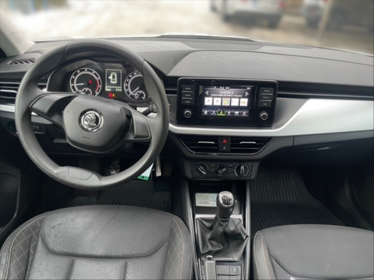 Škoda Kamiq SUV 999,0 70 kw