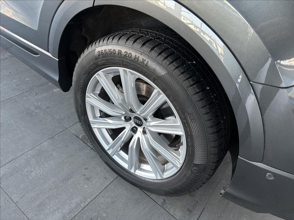 Audi Q8 SUV 3,0 l 250 kw