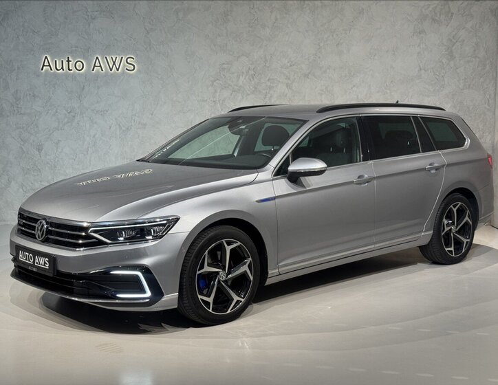 Volkswagen Passat Kombi 1,4 l 160 kw