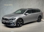 Volkswagen Passat Kombi 1,4 l 160 kw