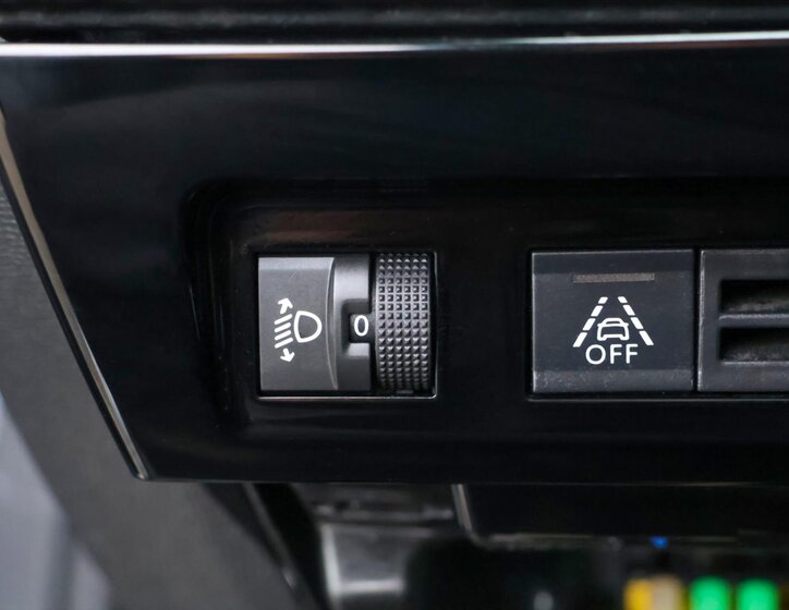 Peugeot 508 Liftback 1,6 l 133 kw