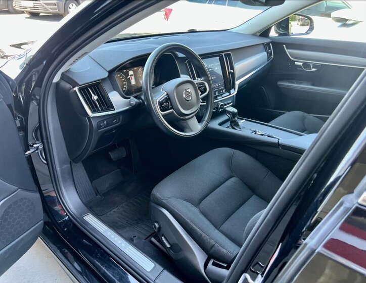 Volvo V90 Kombi 2,0 l 140 kw