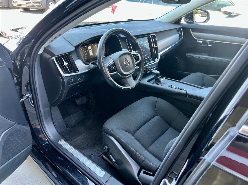 Volvo V90 Kombi 2,0 l 140 kw