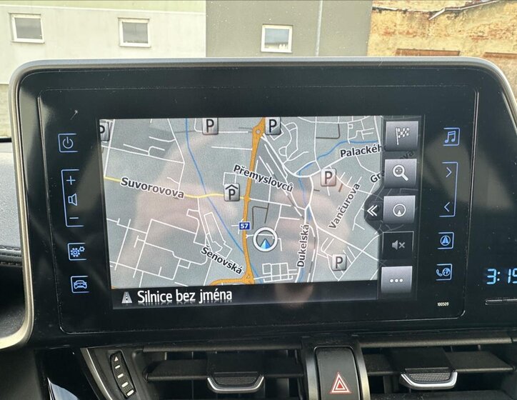 Toyota C-HR Hatchback 1,2 l 86 kw