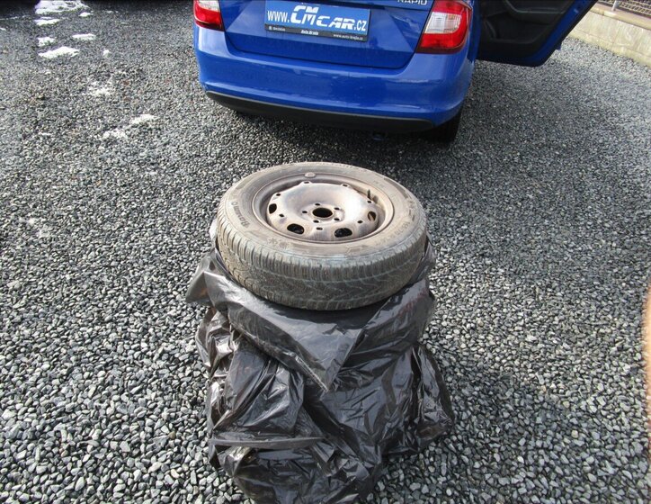 Škoda Rapid Sedan 999,0 70 kw