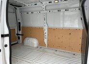 Nissan Interstar Skříň 2,3 l 100 kw