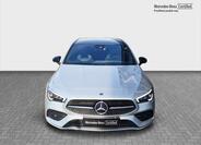 Mercedes-Benz CLA 8
