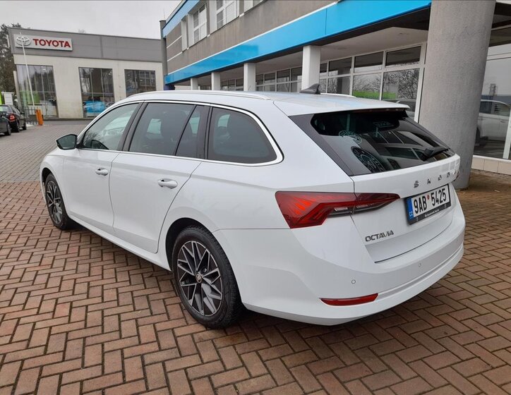 Škoda Octavia Kombi 2,0 l 110 kw