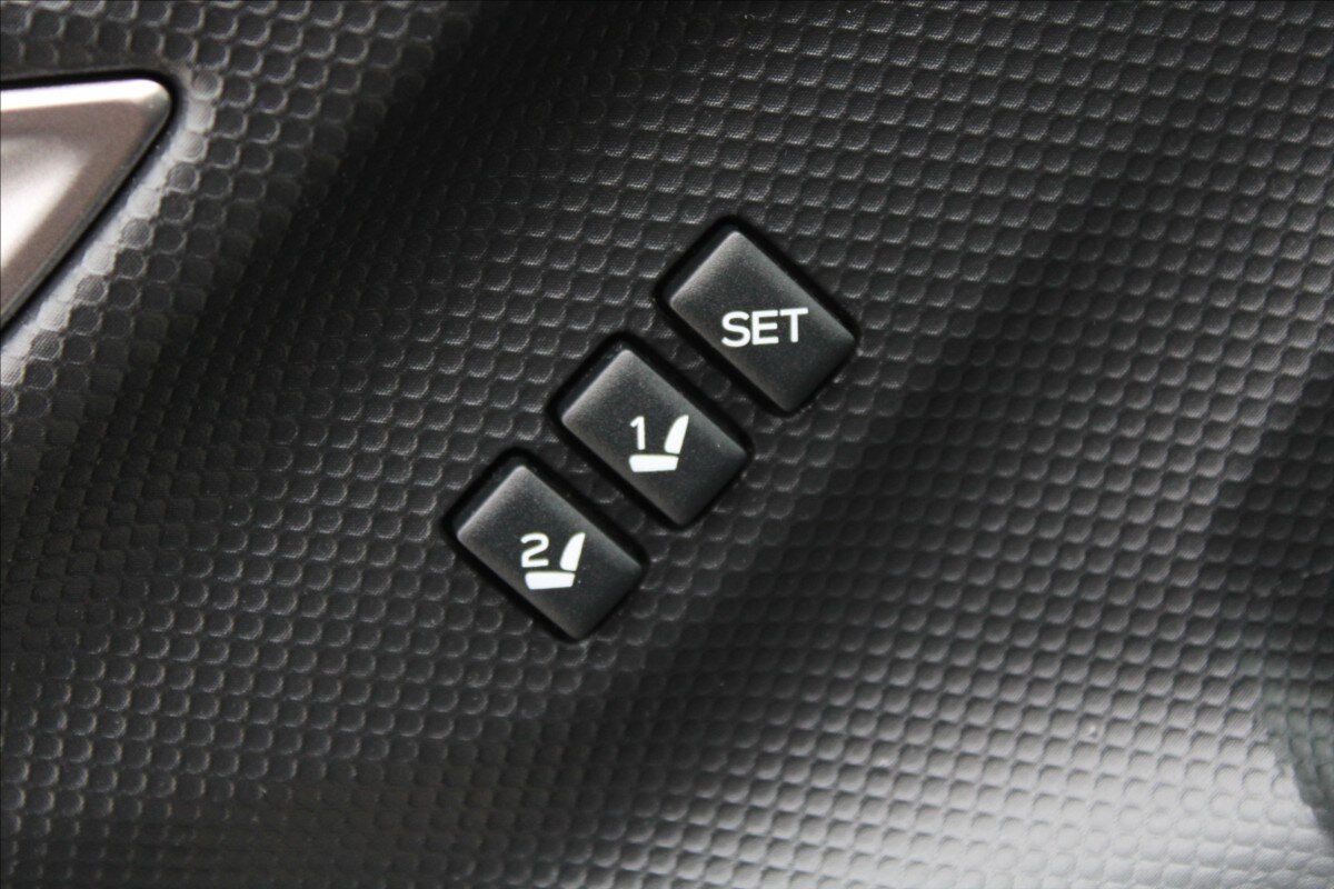 Subaru Forester SUV 2,0 l 110 kw