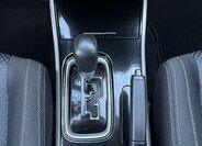 Mitsubishi Outlander 26