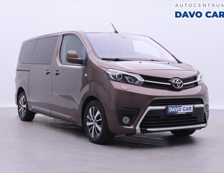 Toyota ProAce Verso 1