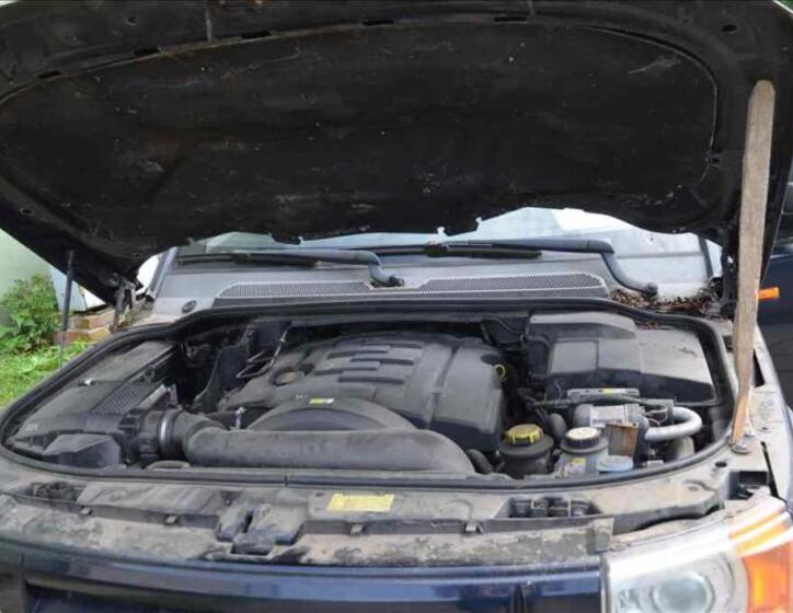 Land Rover Discovery 10