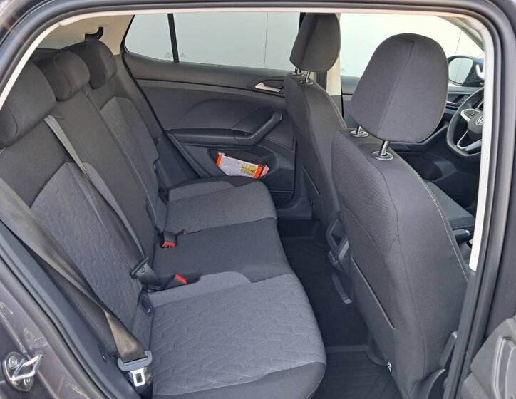 Volkswagen Ostatní Hatchback 999,0 85 kw